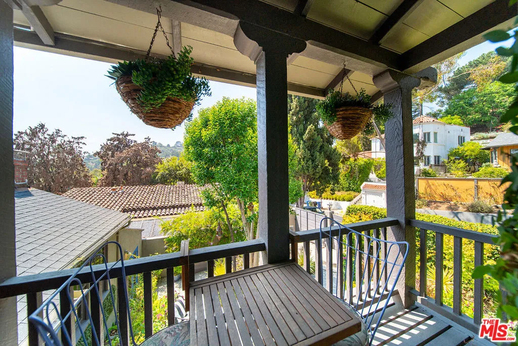 6626 Cahuenga Terrace, Los Angeles, California 90068 home-pic-22