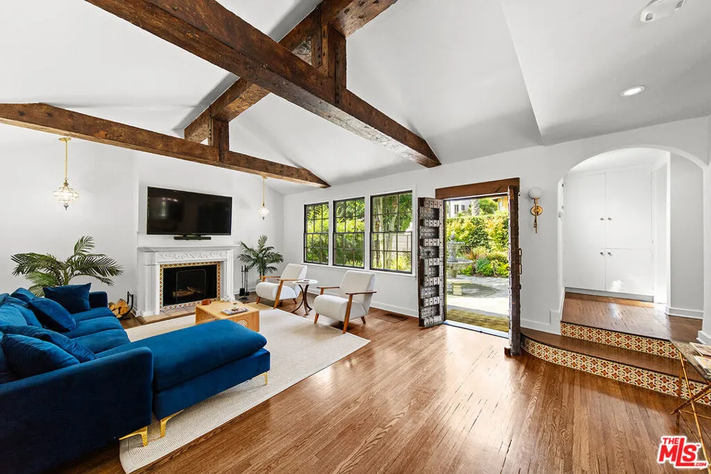 6626 Cahuenga Terrace, Los Angeles, California 90068 home-pic-7