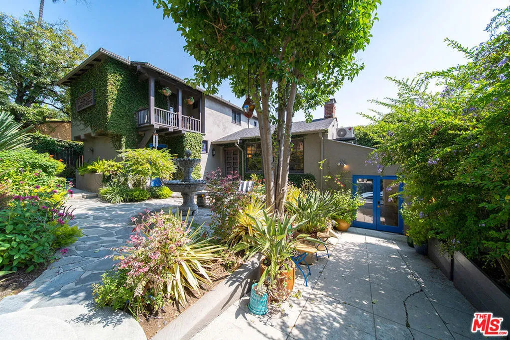 6626 Cahuenga Terrace, Los Angeles, California 90068 home-pic-3