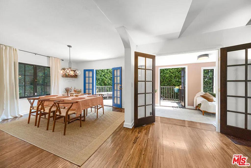 6626 Cahuenga Terrace, Los Angeles, California 90068 home-pic-12