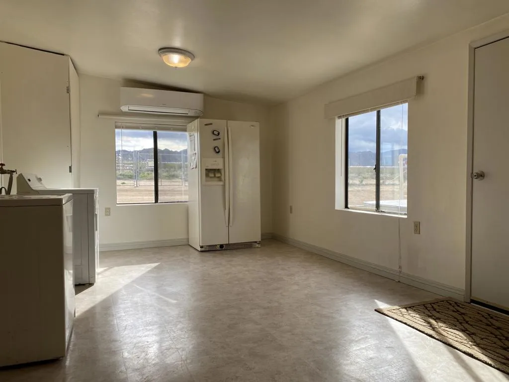 52020 Joshua Tree Road, Johnson Valley, California 92285 home-pic-24
