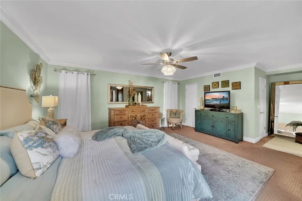 21382 Lemontree, Huntington Beach, California 92646 home-pic-16