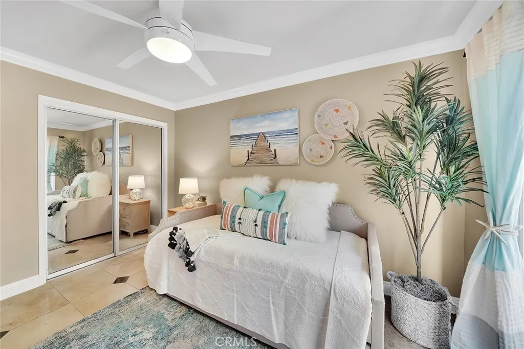 21382 Lemontree, Huntington Beach, California 92646 home-pic-21