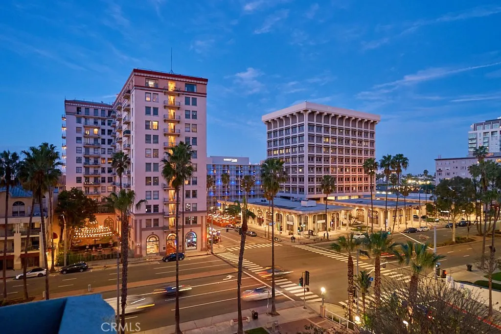 488 E Ocean 614, Long Beach, California 90802 home-pic-1