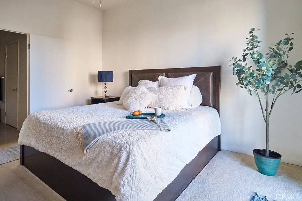 488 E Ocean 614, Long Beach, California 90802 home-pic-43