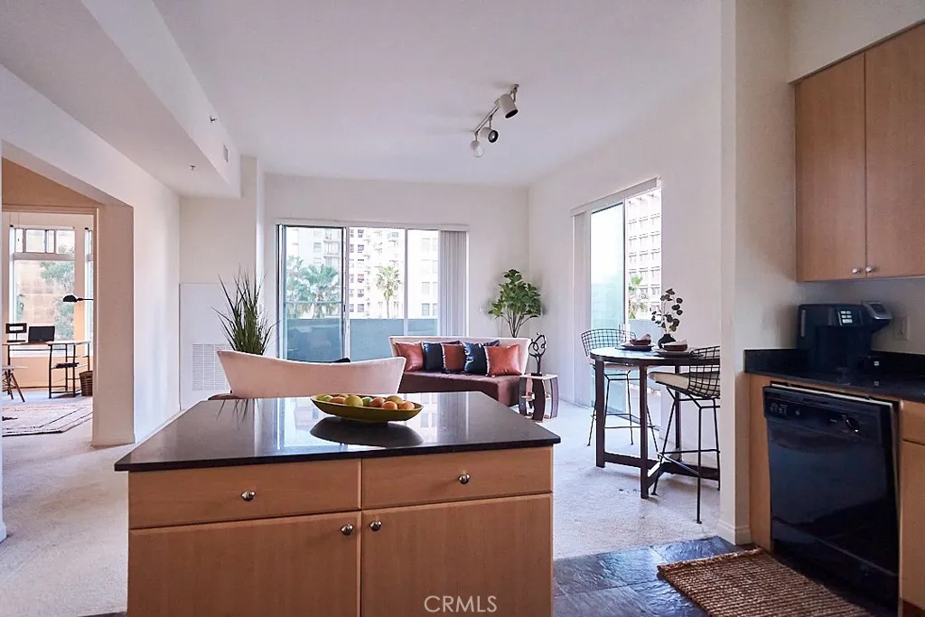 488 E Ocean 614, Long Beach, California 90802 home-pic-13