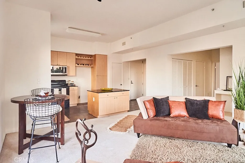 488 E Ocean 614, Long Beach, California 90802 home-pic-7