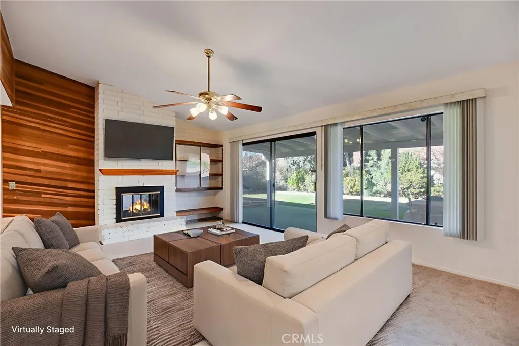 2186 Redwood, Hemet, California 92545 home-pic-9