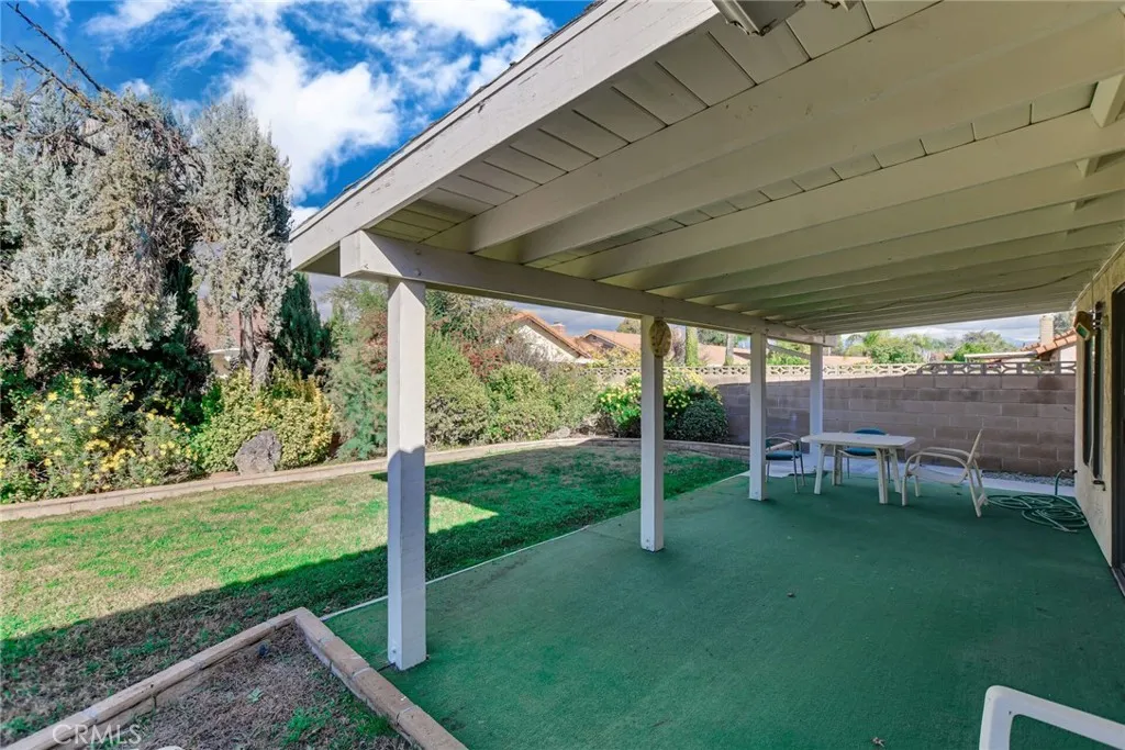 2186 Redwood, Hemet, California 92545 home-pic-52