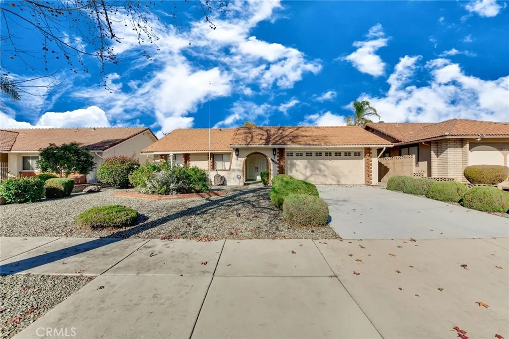 2186 Redwood, Hemet, California 92545 home-pic-5