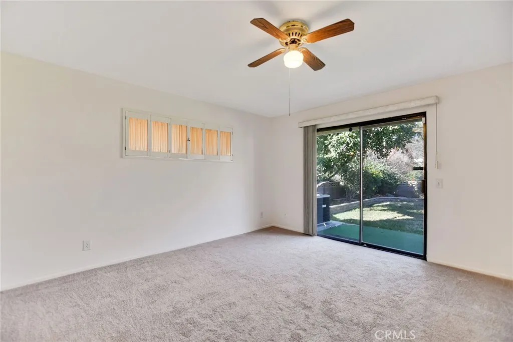2186 Redwood, Hemet, California 92545 home-pic-43