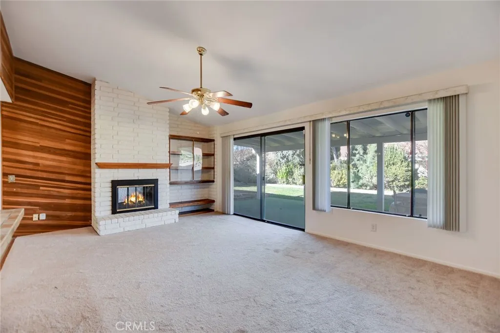 2186 Redwood, Hemet, California 92545 home-pic-10