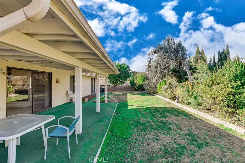 2186 Redwood, Hemet, California 92545 home-pic-46