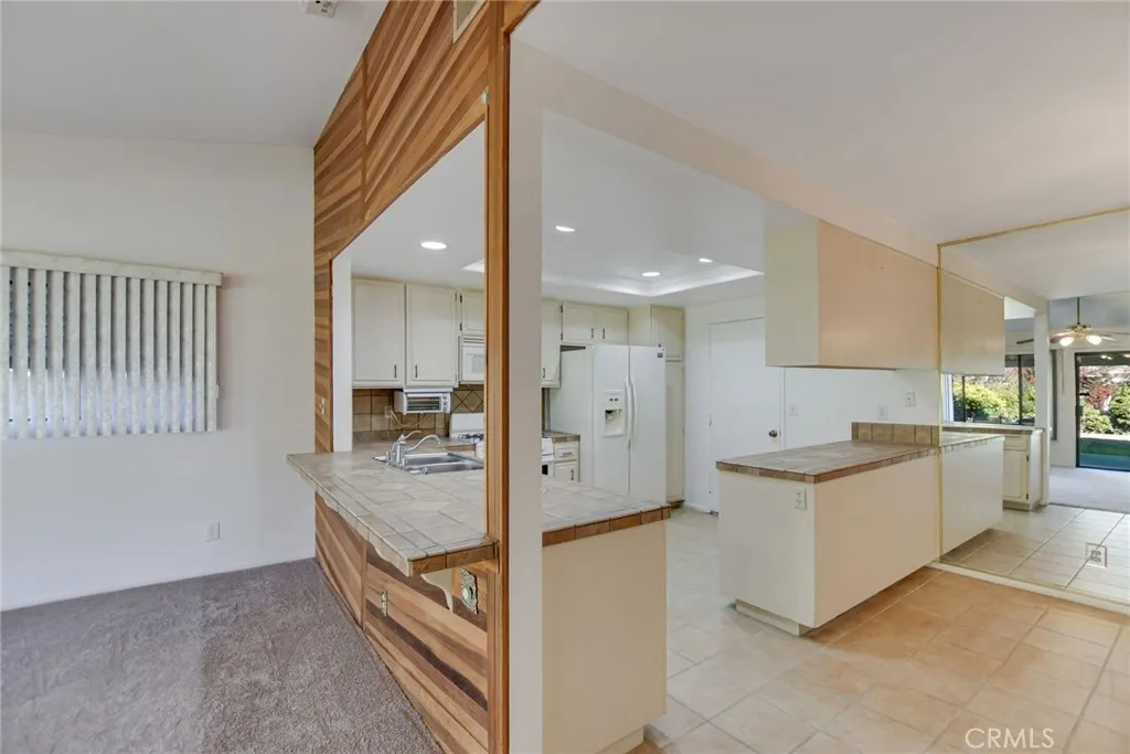 2186 Redwood, Hemet, California 92545 home-pic-29