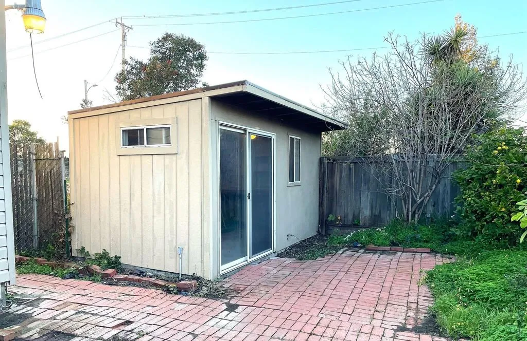 363 W Bissell Ave, Richmond, California 94801 home-pic-17