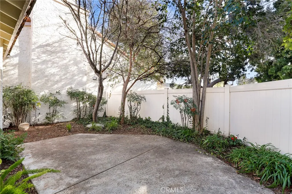 2002 Pine Terrace, Thousand Oaks, California 91362 home-pic-17