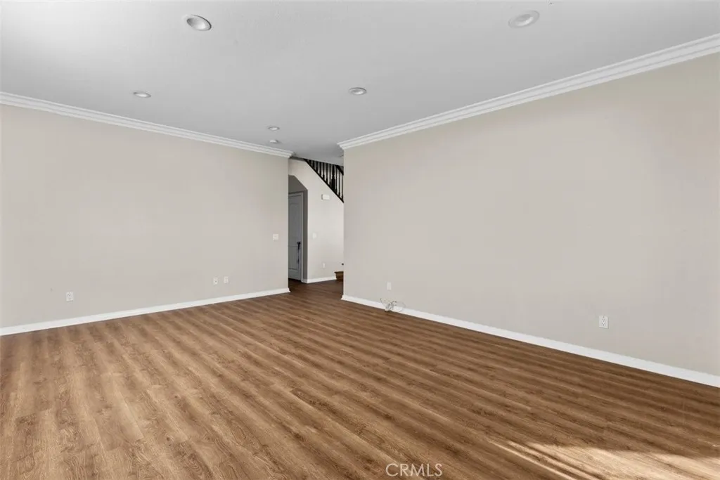 820 Volande Court, Perris, California 92571 home-pic-29