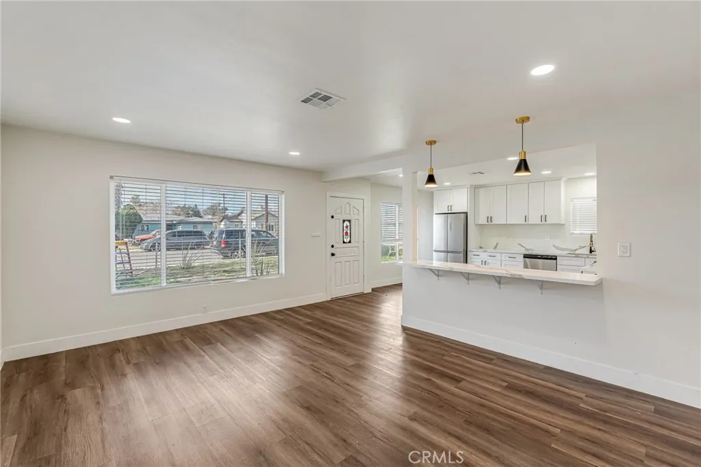 734 Massachusetts, Beaumont, California 92223 home-pic-12