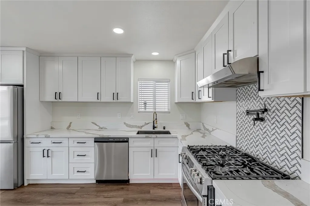 734 Massachusetts, Beaumont, California 92223 home-pic-8