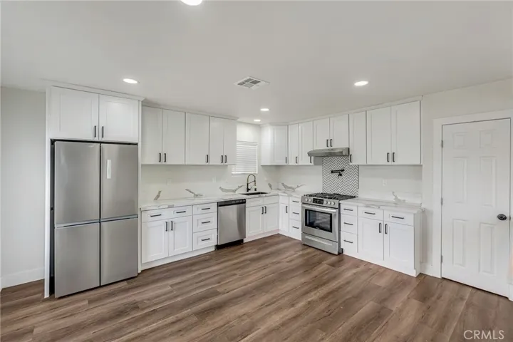 734 Massachusetts, Beaumont, California 92223