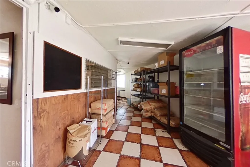 1547 Grande Vista Avenue Se, Los Angeles, California 90023 — photo 4