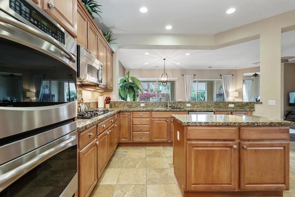 81658 Camino Fuerte, Indio, California 92203 home-pic-12