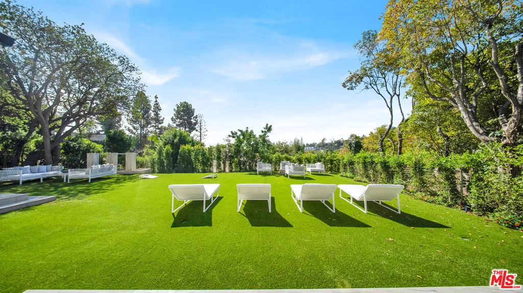 11601 Bellagio Road, Los Angeles, California 90049 home-pic-35