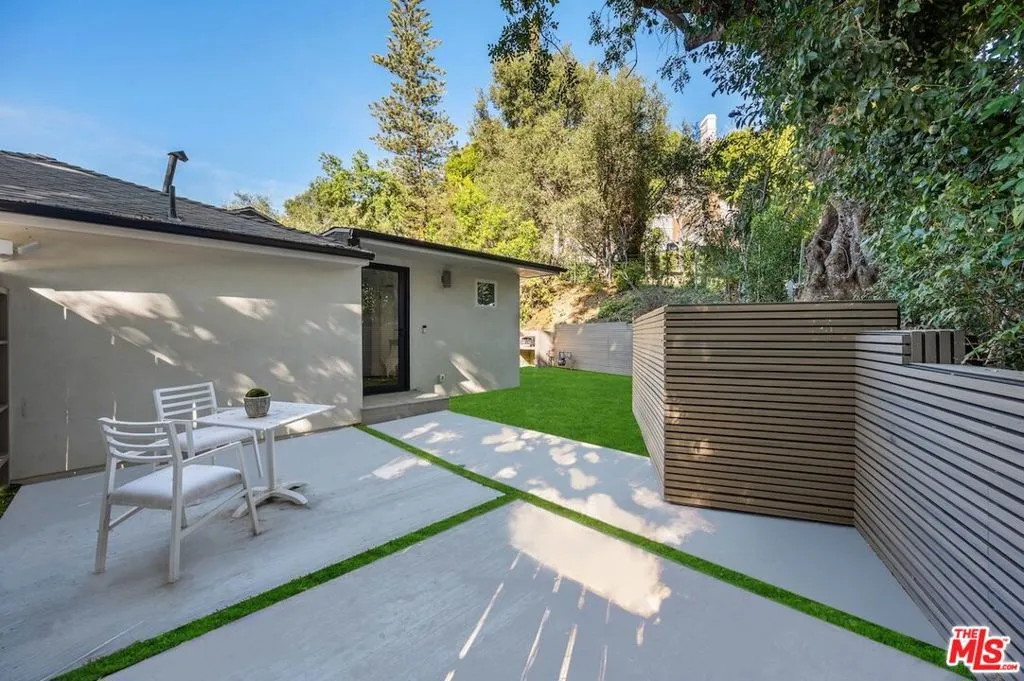 11601 Bellagio Road, Los Angeles, California 90049 home-pic-40