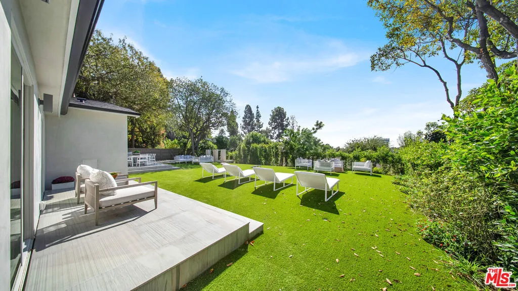 11601 Bellagio Road, Los Angeles, California 90049 home-pic-36