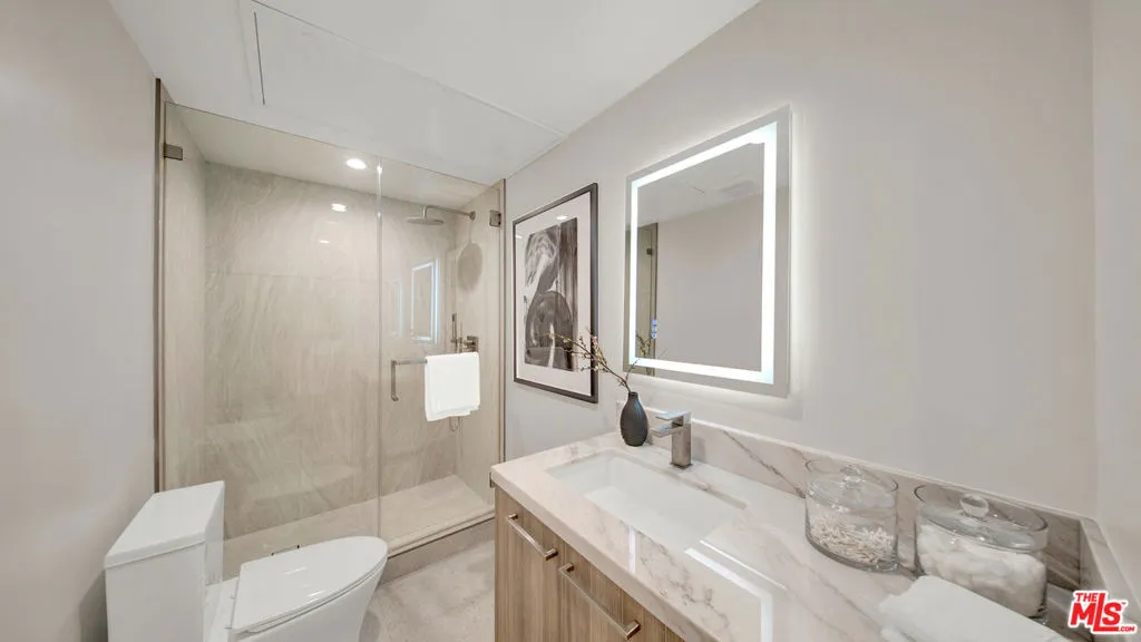 11601 Bellagio Road, Los Angeles, California 90049 home-pic-34