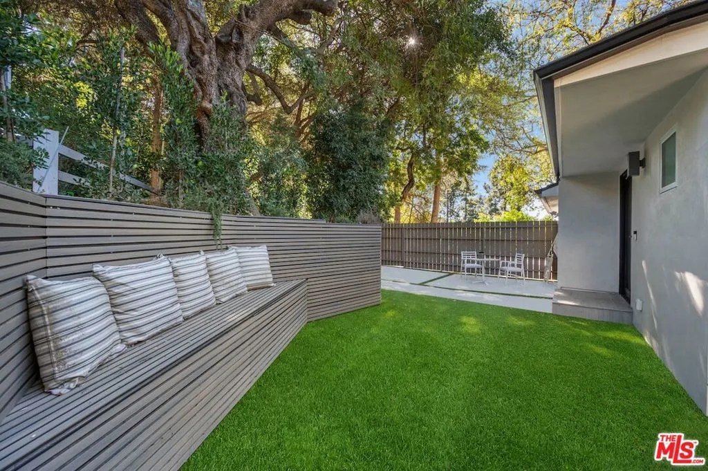 11601 Bellagio Road, Los Angeles, California 90049 home-pic-39