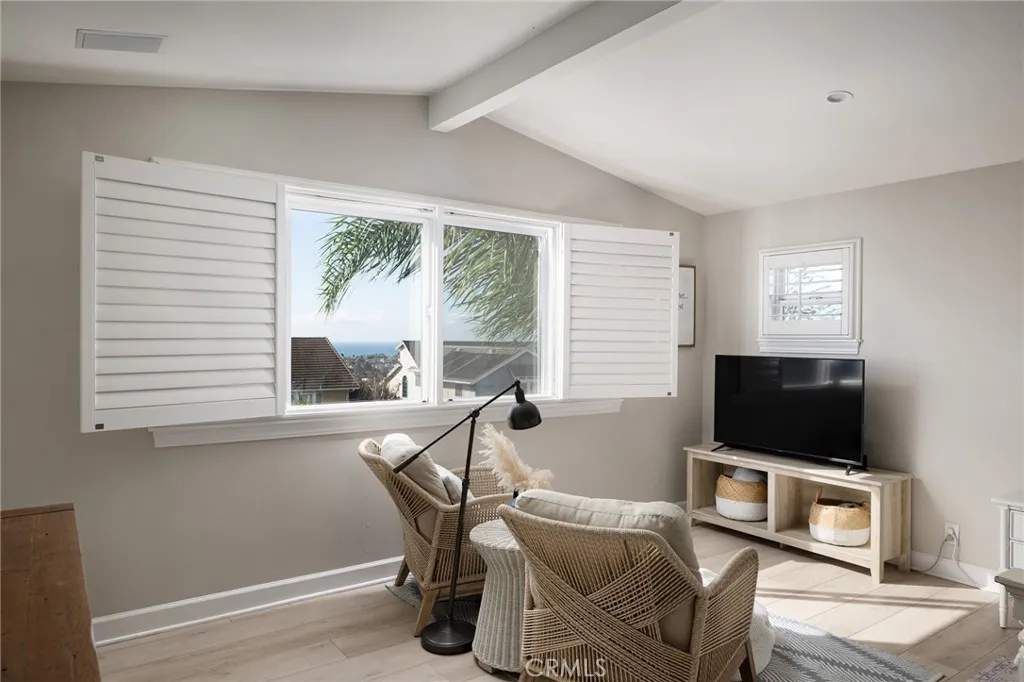 610 Calle Ganadero, San Clemente, California 92673 home-pic-16