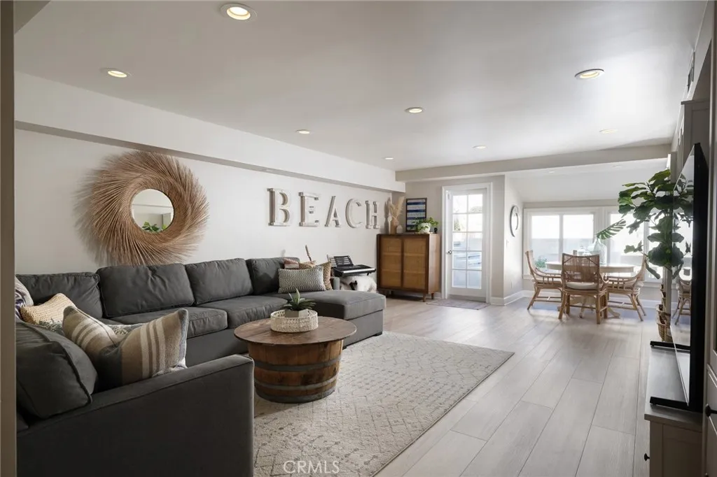 610 Calle Ganadero, San Clemente, California 92673 home-pic-11