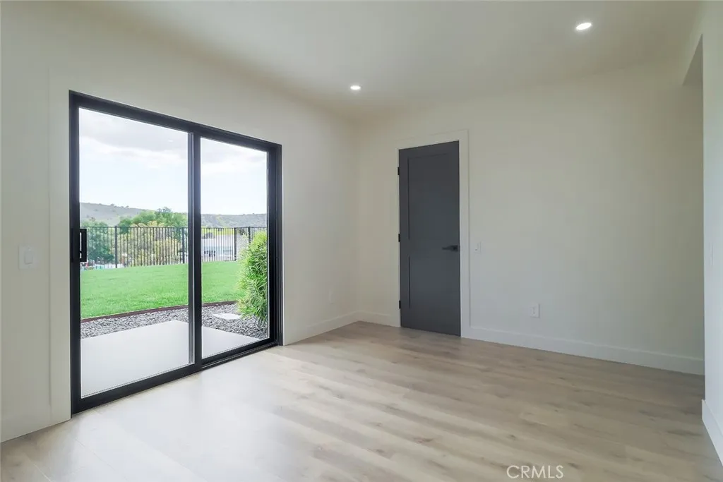 26120 Adamor Road, Calabasas, California 91302 home-pic-22