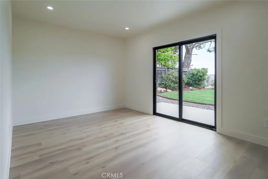 26120 Adamor Road, Calabasas, California 91302 home-pic-21