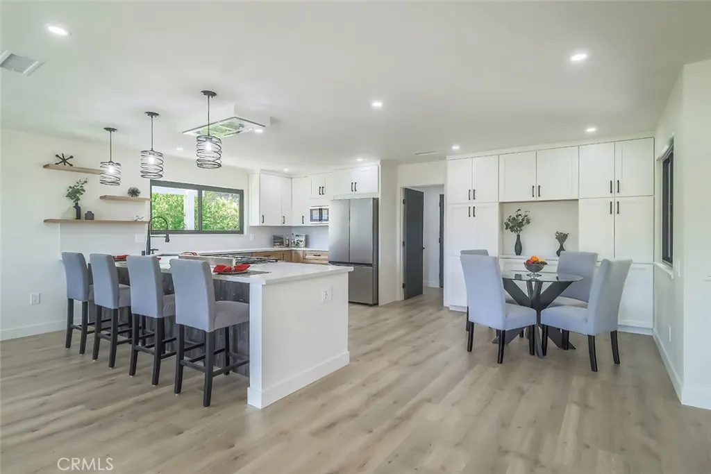 26120 Adamor Road, Calabasas, California 91302 home-pic-5