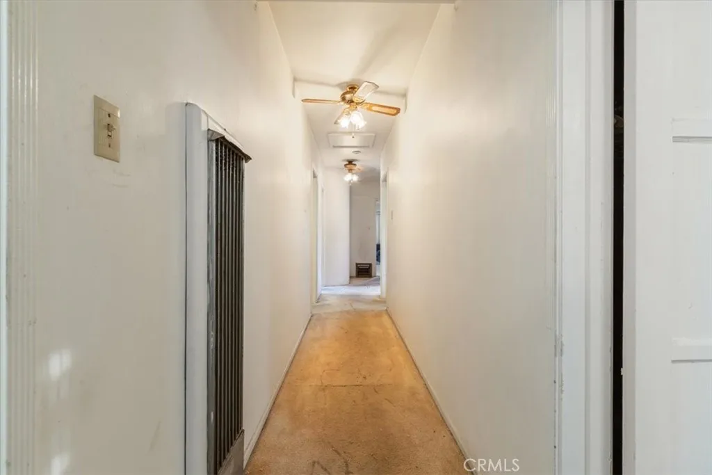 2007 W 94th Street, Los Angeles, California 90047 home-pic-20