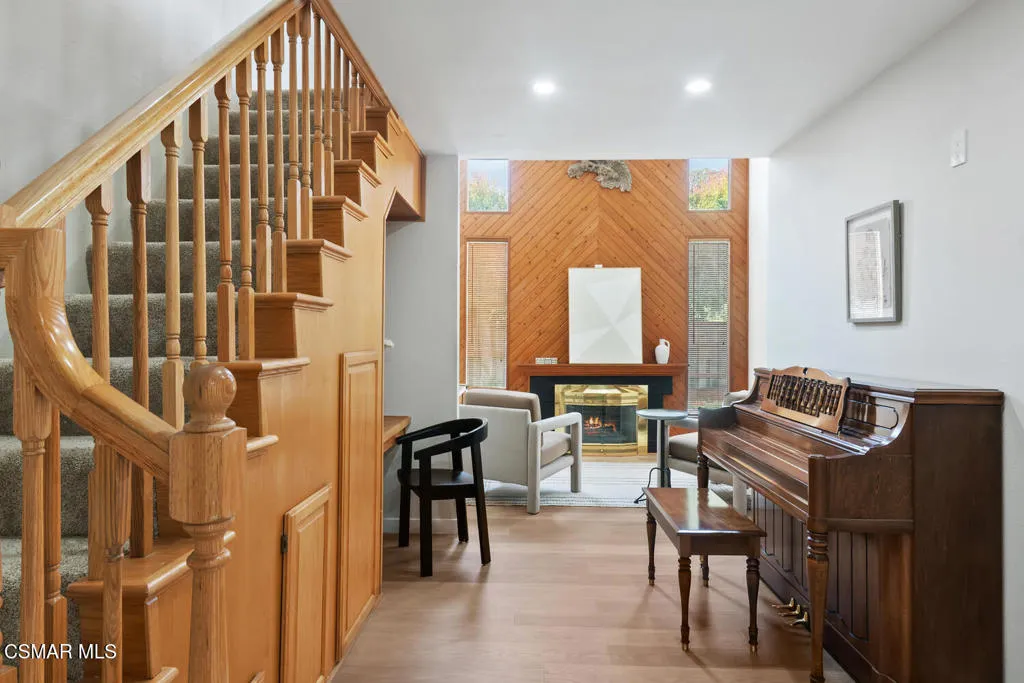 3117 Saddleback Court, Thousand Oaks, California 91360 home-pic-4