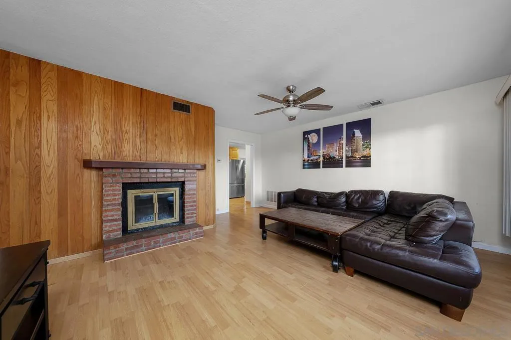 6496 Cleo St, San Diego, California 92115 home-pic-13