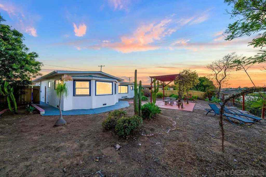 6496 Cleo St, San Diego, California 92115 home-pic-7