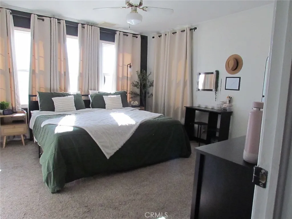 1923 E Terrace, Fresno, California 93703 home-pic-21