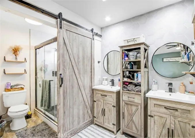 Primary​​‌​​​​‌​​‌‌​​‌​​​‌‌​​​‌​​‌‌​​‌‌​​‌‌​​​​ Bathroom