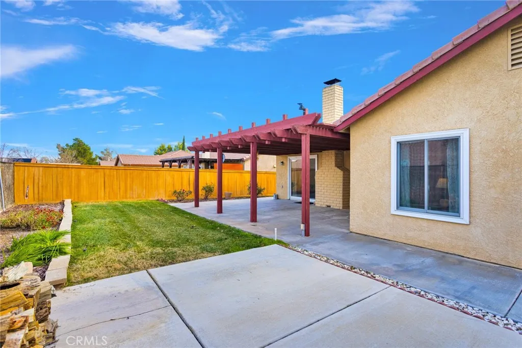 11224 Westbrook Drive, Adelanto, California 92301 home-pic-13