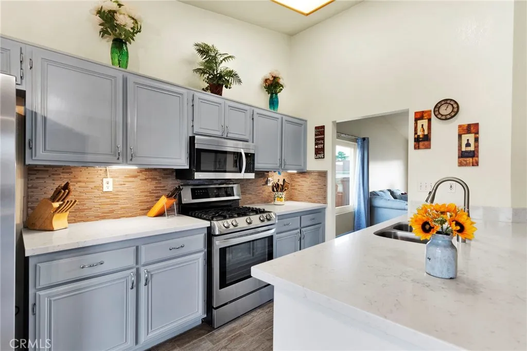 11224 Westbrook Drive, Adelanto, California 92301 home-pic-29
