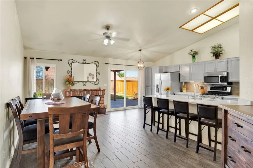 11224 Westbrook Drive, Adelanto, California 92301 home-pic-41