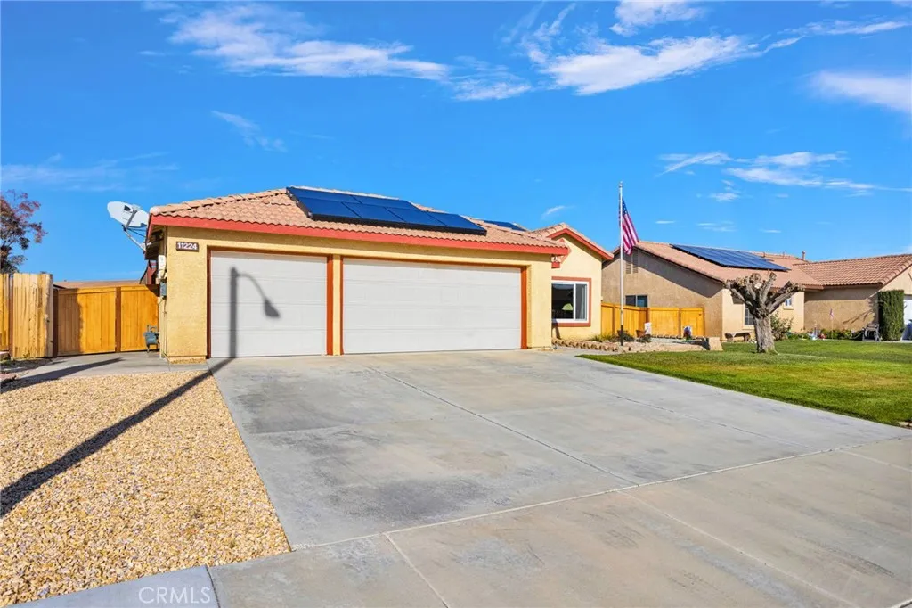 11224 Westbrook Drive, Adelanto, California 92301 home-pic-32