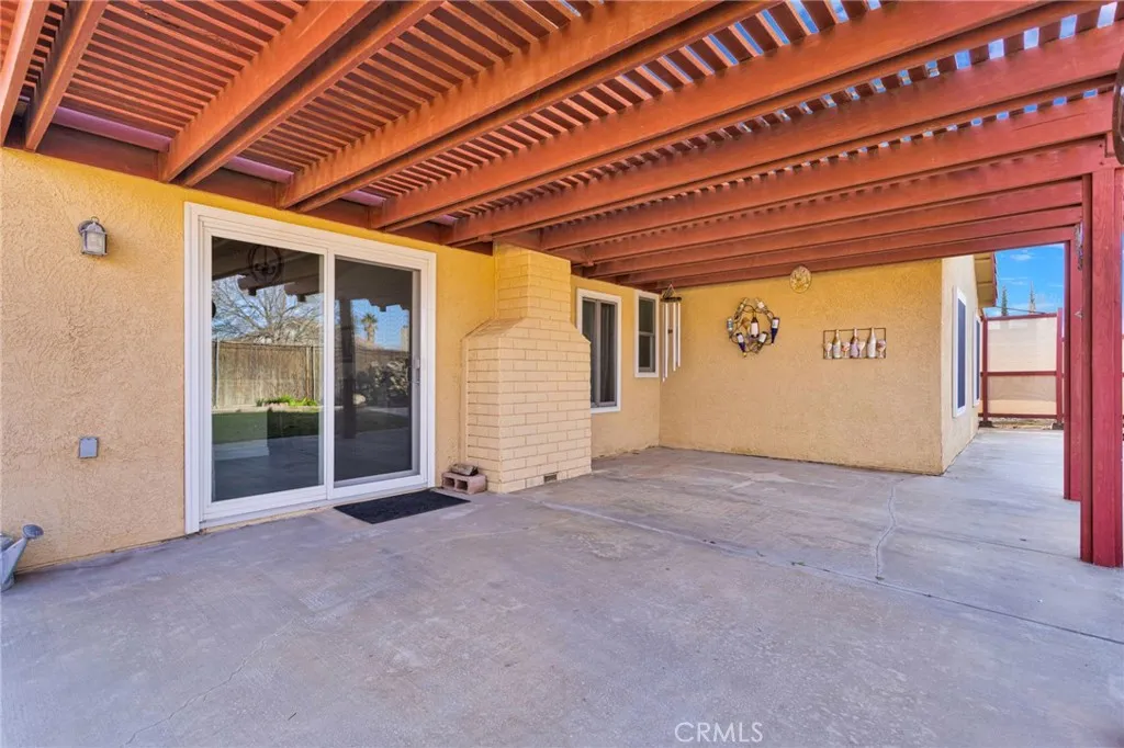11224 Westbrook Drive, Adelanto, California 92301 home-pic-19