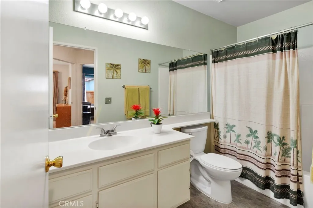 11224 Westbrook Drive, Adelanto, California 92301 home-pic-6