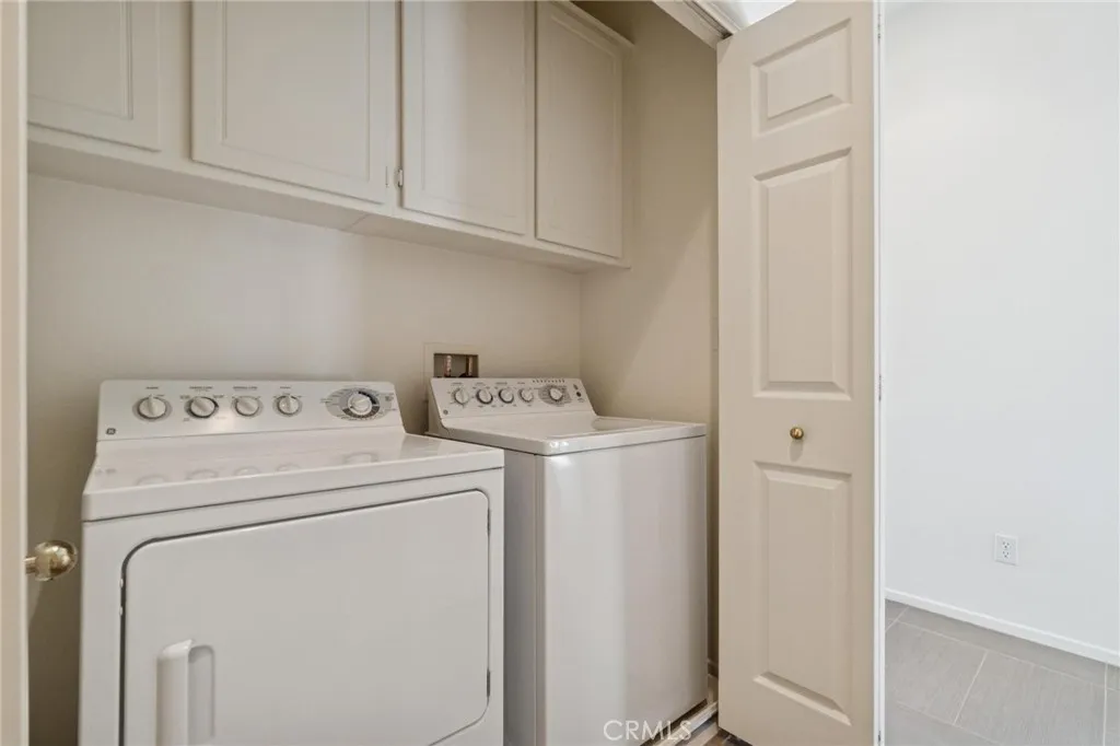 28025 Dickason, Valencia, California 91354 home-pic-27