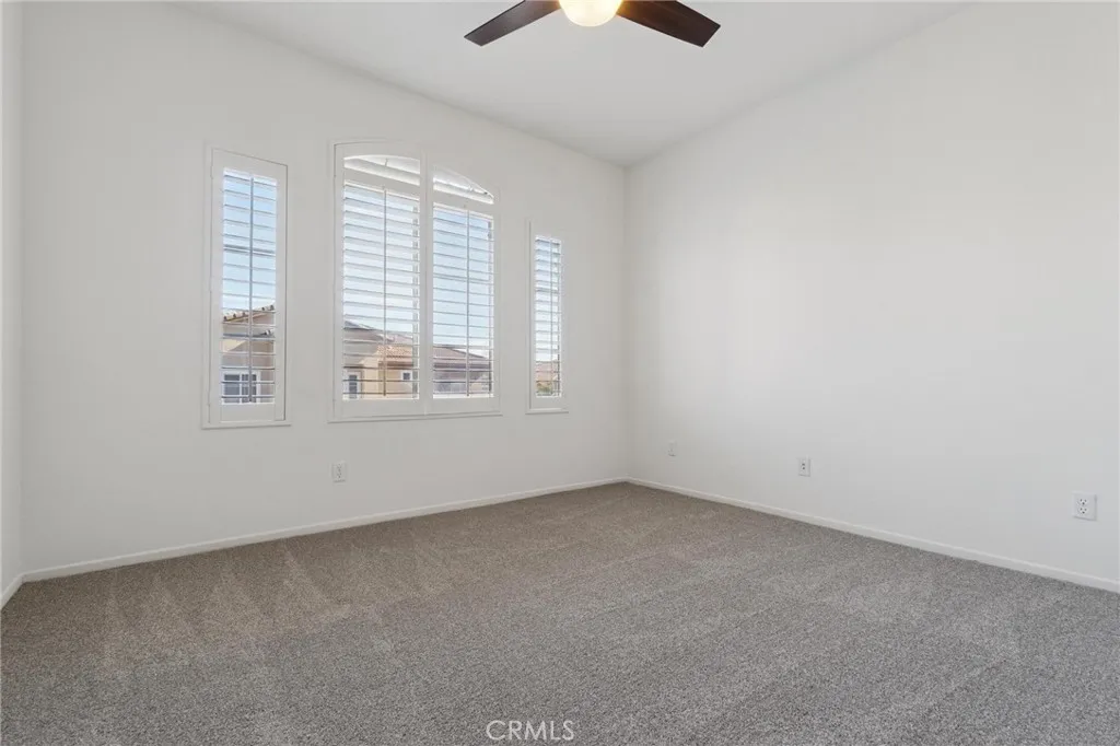 28025 Dickason, Valencia, California 91354 home-pic-15